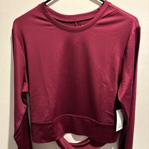 Tek Gear size XL workout top.